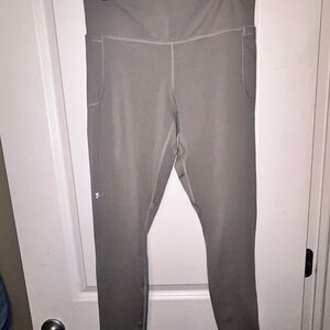Under Armour Gray Fitted Leggings